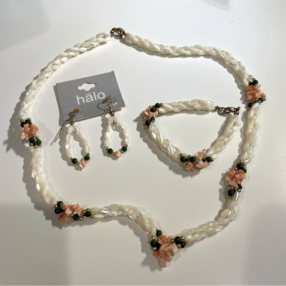 Brand New - Hawaiian Jewelry
